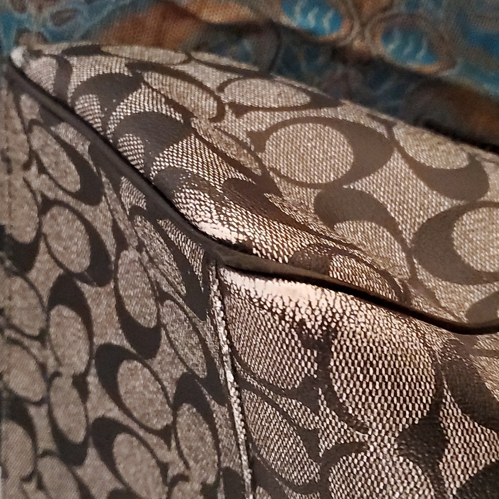 Coach Handbag - Picture 13 of 15